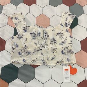 Cider Floral Lace Crop Top - Cream and Blue